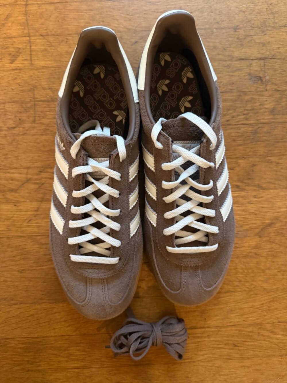 Adidas Handball Spezial Shoes - Picture 2 of 7